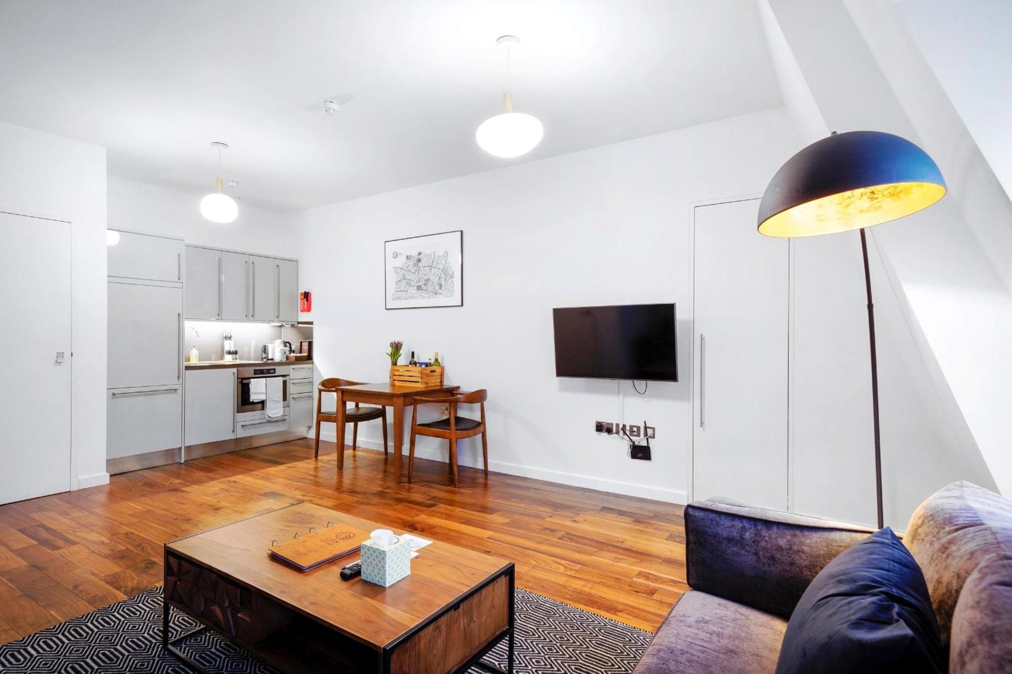 Monument Serviced Apartments By Lovelystay London Exterior photo
